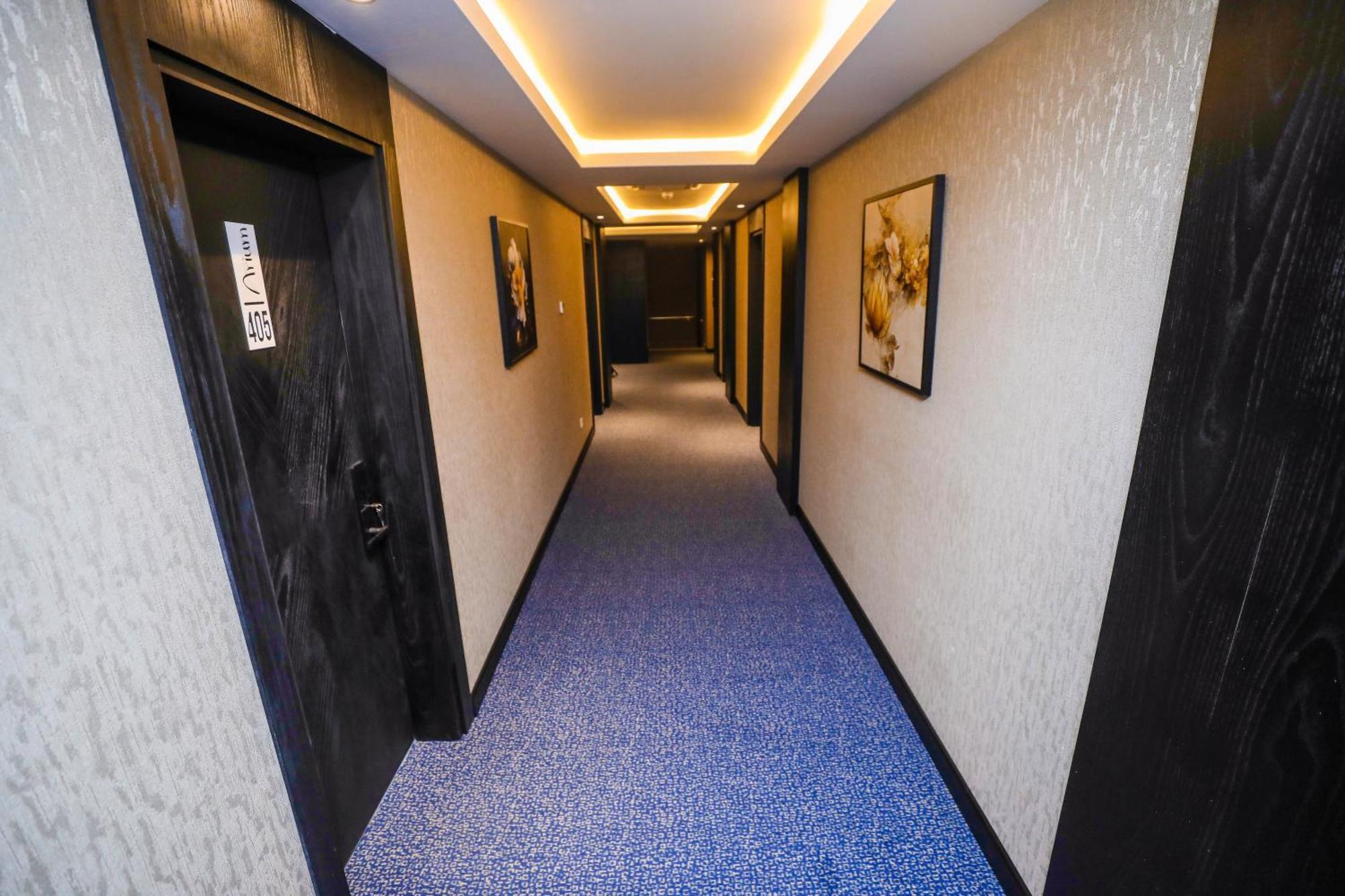 Arium Hotel Baky Esterno foto